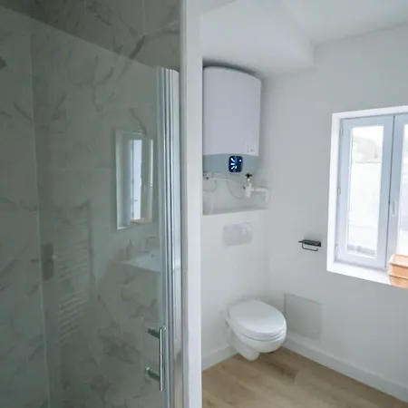 Apartment Stylish Duplex - 250m - New *