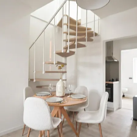 Apartment Stylish Duplex - 250m - New Etretat